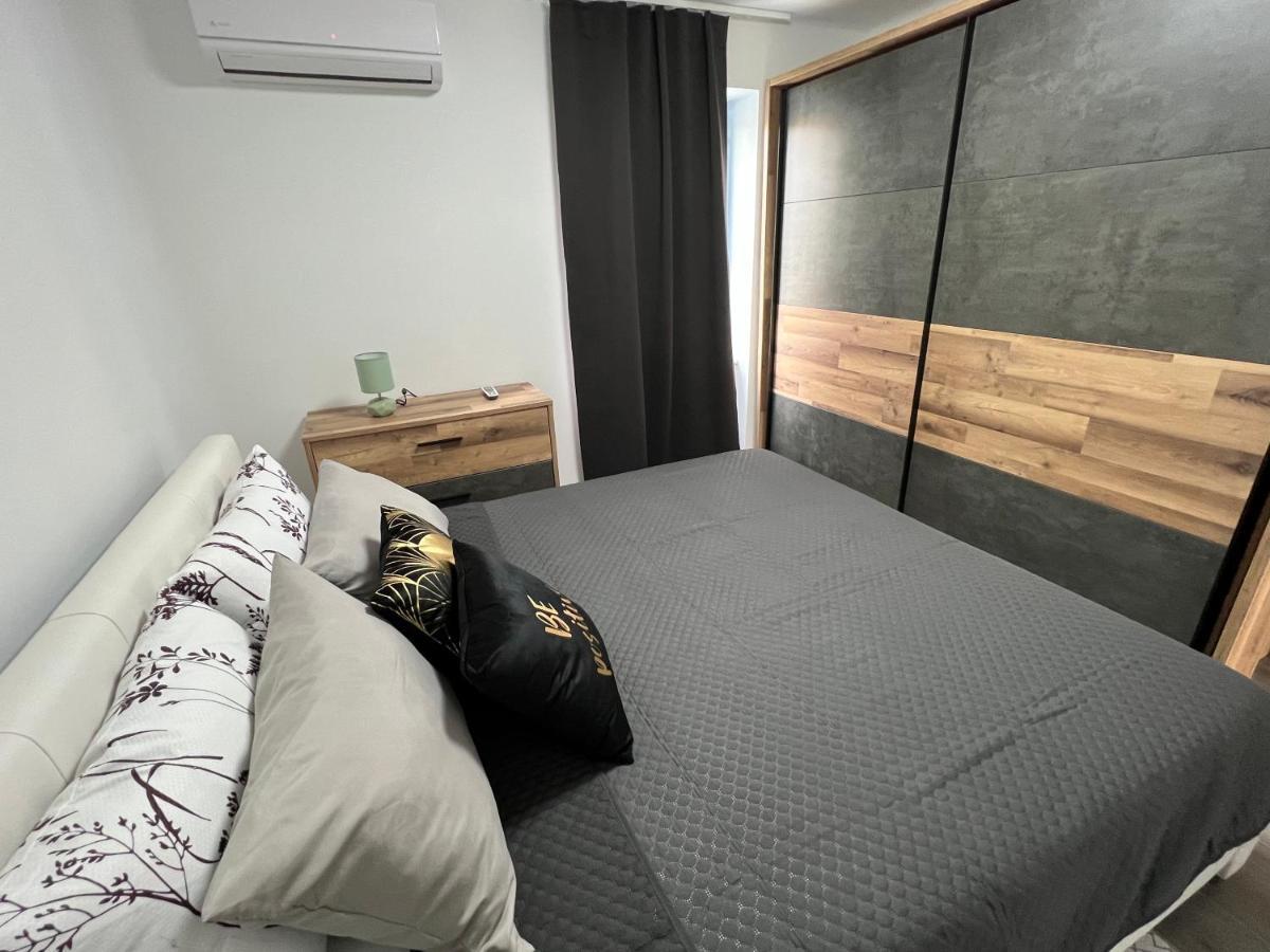 Doneto, Apartment In Private House Риека Экстерьер фото